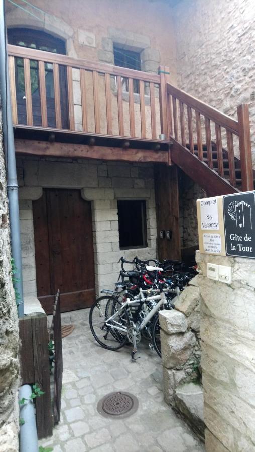 Gite De La Tour Saint-Guilhem-le-Desert Bagian luar foto